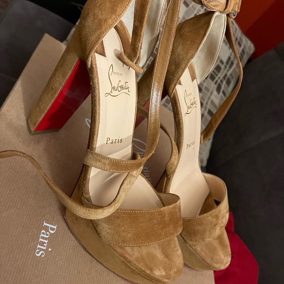 LOUBI BEE  ALTA 130 VEAU VELOURS - Picture 8 of 10